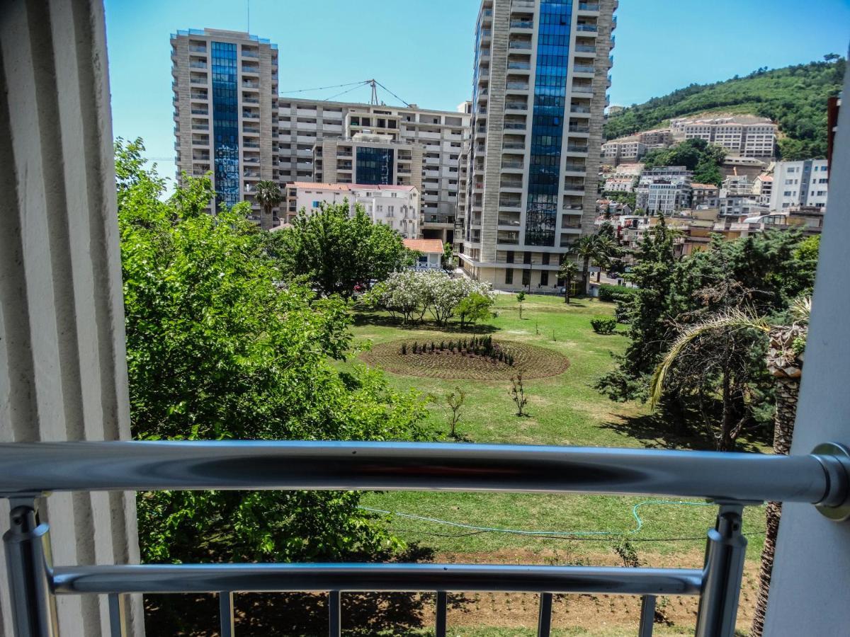 Post Office Center Apartments Budva Extérieur photo