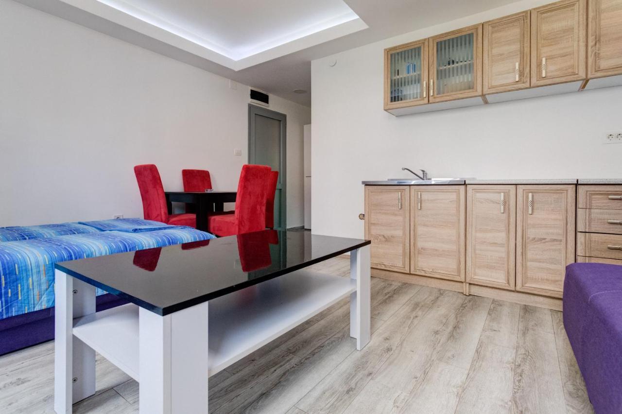 Post Office Center Apartments Budva Extérieur photo
