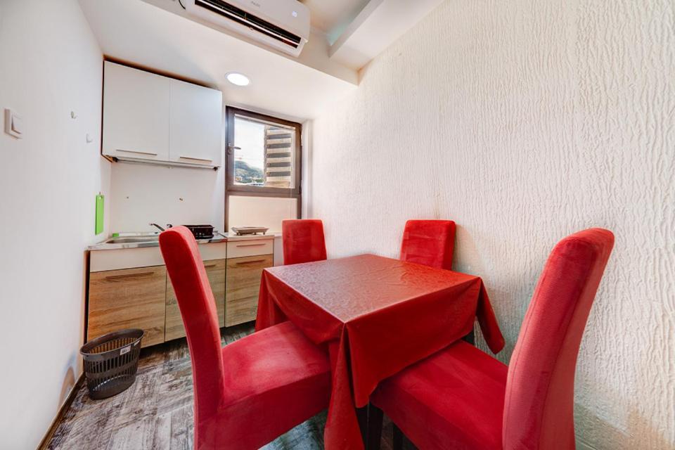 Post Office Center Apartments Budva Extérieur photo