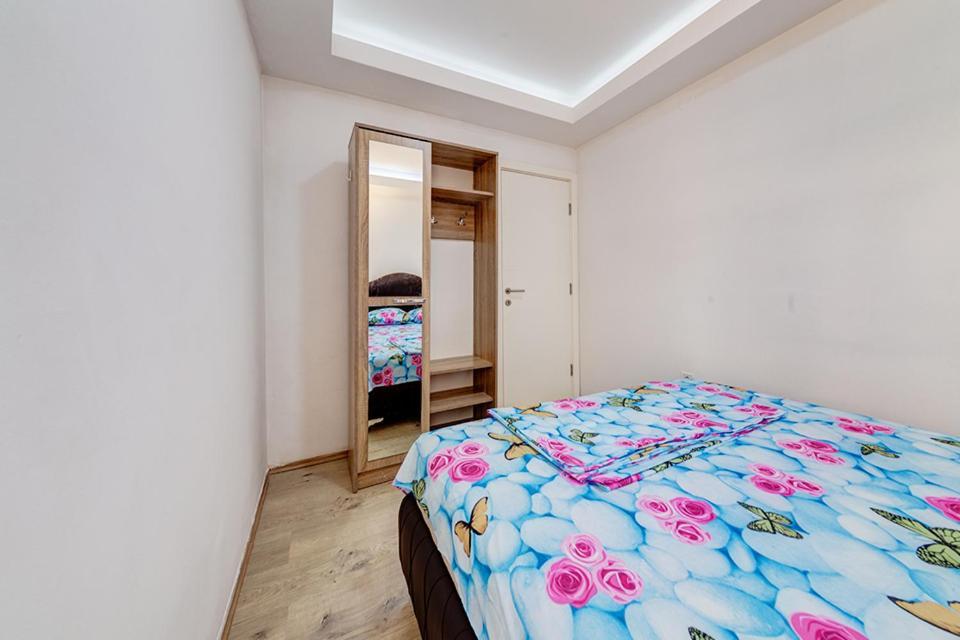 Post Office Center Apartments Budva Extérieur photo