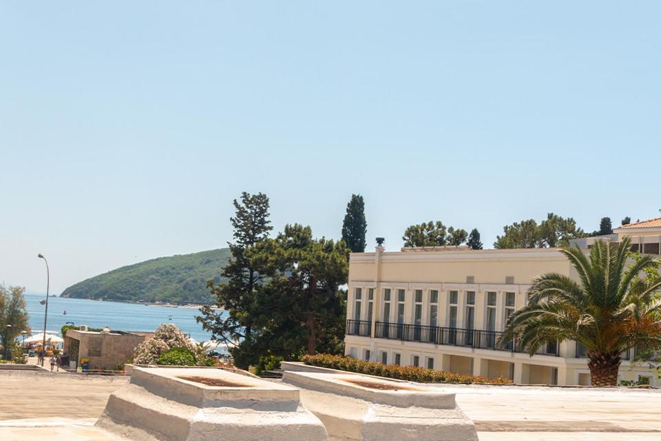 Post Office Center Apartments Budva Extérieur photo